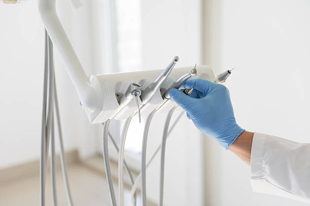 24/7 Emergency Teeth Whitening experts in Batesville, MS
